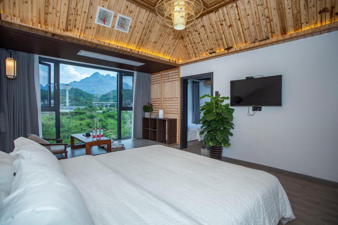 Heaven'S Gate Home Stay --Free Pick Up Service--Panoramic View Of Tianmen Mountain Чжанцзяцзе Экстерьер фото